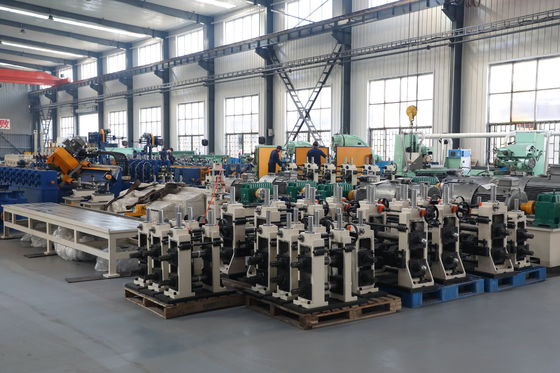 Máy nghiền ống hàn ZY20 HF Ống thép tròn φ10-26mm Đường dây trạng thái rắn 0,4-1,5mm 100kW